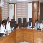 पात्र हितग्राहियों को समयबद्ध और पारदर्शी प्रक्रिया से मिले योजनाओं का लाभ – मंत्री श्री चौहान