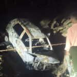 भीषण हादसा: कार में लगी आग, एक ही परिवार के तीन लोगों की जिंदा जलकर मौत