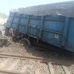 कटनी में मालगाड़ी पटरी से उतरने से शक्तिपुंज सहित कई गाडिय़ों का मार्ग डायवर्ट