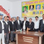 डिस्ट्रिक्ट बार एसोसिएशन सोनभद्र द्वारा शोक सभा का आयोजन