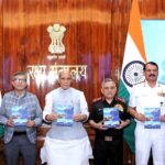 रक्षा मंत्री ने ‘रक्षा बलों के लिए विजन 2047: भविष्य के लिए तैयार भारतीय सेना का रोडमैप’ जारी किया