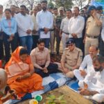 निगरी के मौहरी टोला स्थित तालाब के गहरीकरण एवं गाद निकासी कार्य का प्रभारी मंत्री ने किया शुभारंभ