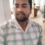 कलेक्टर की कुर्सी पर बैठा युवक, बोला- “सजा देनी है तो दे दीजिए”, वीडियो वायरल