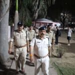 मोरवा में पार्क और मंदिरों तक पहुंचा पुलिस का पैदल मार्च, सुरक्षा व्यवस्था का लिया जायजा