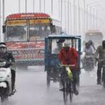 आंधी-बारिश से यूपी में तबाही, 18 की मौत; कई जिलों में जनजीवन प्रभावित