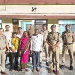 2 घंटे में गुमशुदा युवक मिला, विंध्यनगर पुलिस ने परिजनों को सौंपा