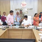 कलेक्टर ने 175 आवेदन पत्रों पर की जनसुनवाई