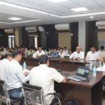 कलेक्टर की अध्यक्षता में देवसर विकासखंड की स्वास्थ्य व्यवस्थाओं की समीक्षा बैठक आयोजित