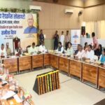 विद्यार्थियों को रेडक्रॉस के सिद्धांतों से करें संस्कारित: राज्यपाल श्री पटेल