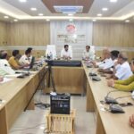 कलेक्टर की अध्यक्षता में हनुमान मंदिर ट्रस्ट की बैठक सम्पन्न, मंदिर विकास एवं प्रबंधन पर हुए अहम निर्णय