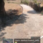 पट्टे की भूमि पर जबरन सड़क निर्माण,कार्रवाई न होने से किसान परेशान
