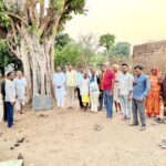 खम्हरिया में 10 लाख रुपये की पीसीसी सड़क निर्माण कार्य का हुआ भूमि पूजन