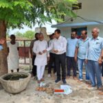 पार्षद ने किया नाली निर्माण कार्य का भूमि पूजन