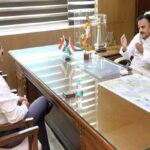 ज़िला अस्पतालों के उन्नयन एवं पद स्वीकृति की कार्यवाही प्राथमिकता से करें पूर्ण: उप मुख्यमंत्री श्री शुक्ल