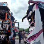 बीना में बस और ट्रक की आमने-सामने भिड़ंत, 15 यात्री घायल