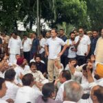 पीएम आवास तक कांग्रेस का मार्च, राहुल गांधी ने पीएम मोदी और शिक्षा मंत्री से मांगा इस्तीफा