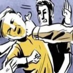 विदाई से पहले बवाल: बारातियों के उत्पात से शादी समारोह में मचा हड़कंप, पथराव में दुल्हन के पिता व भाई समेत तीन घायल