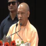 ‘बेटियों की सुरक्षा में सेंध लगाई तो जेल या जहन्नुम तय’, सीएम योगी का सपा पर हमला