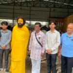 वृंदावन धाम से आए शिव कथा वाचक लवलेश महाराज ने किया गौसेवा संस्थान का दौरा