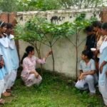 पेड़ों को राखी बांध छात्राओं ने दिया प्रकृति संरक्षण का संदेश