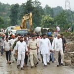 खाखन पुल का पुनर्निर्माण कार्य पूर्ण, सांसद डॉ. राजेश मिश्रा ने लिया जायजा