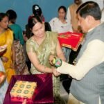 लाड़ली बहनों ने मुख्यमंत्री डॉ. यादव को बांधी स्नेह और विश्वास से भरी राखियां