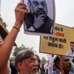 मकर द्वार पर NDA-विपक्ष आमने-सामने, झारखंड छात्र आंदोलन को लेकर संसद में हंगामा
