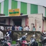 सर्वर डाउन, खाद के लिए भटक रहे किसान