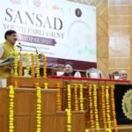 युवा, डॉक्टर-इंजीनियर बनने के साथ ही राजनीति में आकर लोकतंत्र को सशक्त बनाएं: मुख्यमंत्री डॉ. यादव