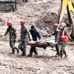 नेपाल में प्रलयंकारी बाढ़ का कहर, 165 शव बरामद; 300 भारतीयों समेत 1500 लोग लापता