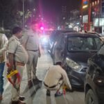 अव्यवस्थित पार्किंग पर सिंगरौली पुलिस की कार्रवाई, 8 वाहनों के चालान