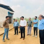 कलेक्टर ने देवरा की नगर निगम गौशाला का किया निरीक्षण