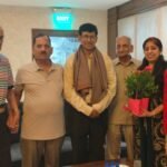 आईआईटी रुड़की एलुमनाई चंडीगढ़ चैप्टर ने जन शिक्षण संस्थान चंडीगढ़ के डायरेक्टर को सम्मानित किया
