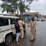 सड़क सुरक्षा को लेकर यातायात पुलिस का सख्त अभियान