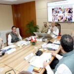 आंगनवाड़ी, प्राथमिक विद्यालयों में स्क्रीनिंग कैम्प लगाए : राज्यपाल श्री पटेल