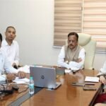 समन्वित प्रयासों से स्थिति नियंत्रित, एएनसी कवरेज करें शत-प्रतिशत: उप मुख्यमंत्री श्री शुक्ल