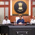 राजभाषा समिति की बैठक में हिंदी में अधिक काम करने के निर्देश