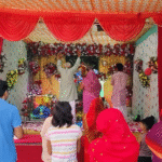 डीएव्ही रोड पर कृष्ण जन्माष्टमी की धूम, सुबह-शाम उमड़ रही भक्तों की भीड़