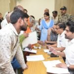 कलेक्टर ने 273 आवेदनों पर की जनसुनवाई