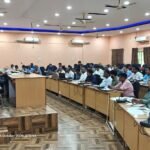 निर्माण कार्यों में लापरवाही पर जिला पंचायत सीईओ सख्त, उपयंत्री का तीन दिन का वेतन काटने के निर्देश