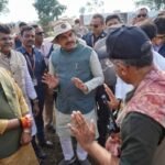 मुख्यमंत्री डॉ. यादव ने हेलीकॉप्टर से रंथभंवर में कृष्णमृग और नीलगाय रेस्क्यू अभियान के द्वितीय चरण का किया अवलोकन