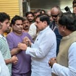 मुख्यमंत्री डॉ. यादव ने पार्षद स्व. माया त्रिवेदी के निवास पहुंचकर अर्पित की श्रद्धांजलि